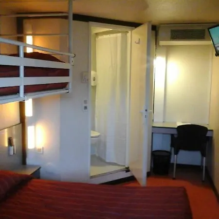 Campanile Hotel