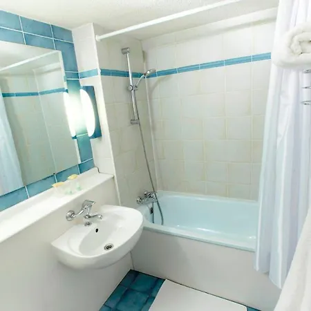 Hotel Campanile Lourdes